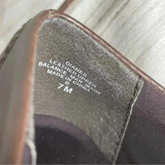 Easy Spirit Women’s Leather Slip On Shoes 7M Brown Wedge Diane’s - Picture 9 of 9